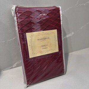 NWT Highgate Manor Set 2 King Pillowcases MicroFiber Burgundy Diamond Collection